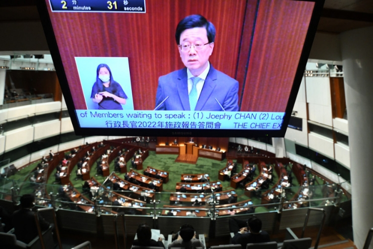 施政报告|调查：34%受访者满意李家超施政报告，平均51.1分