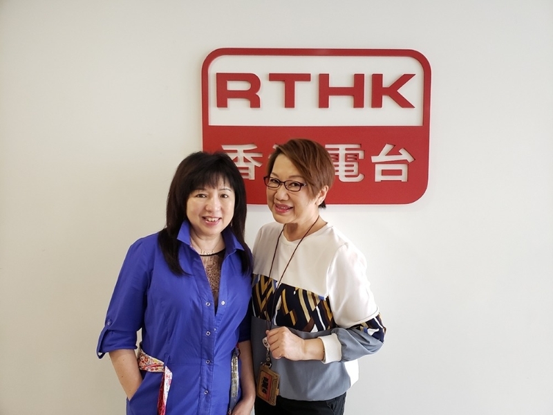 梅小青是TVB幕後一代猛將,曾監製多部經典電視劇。