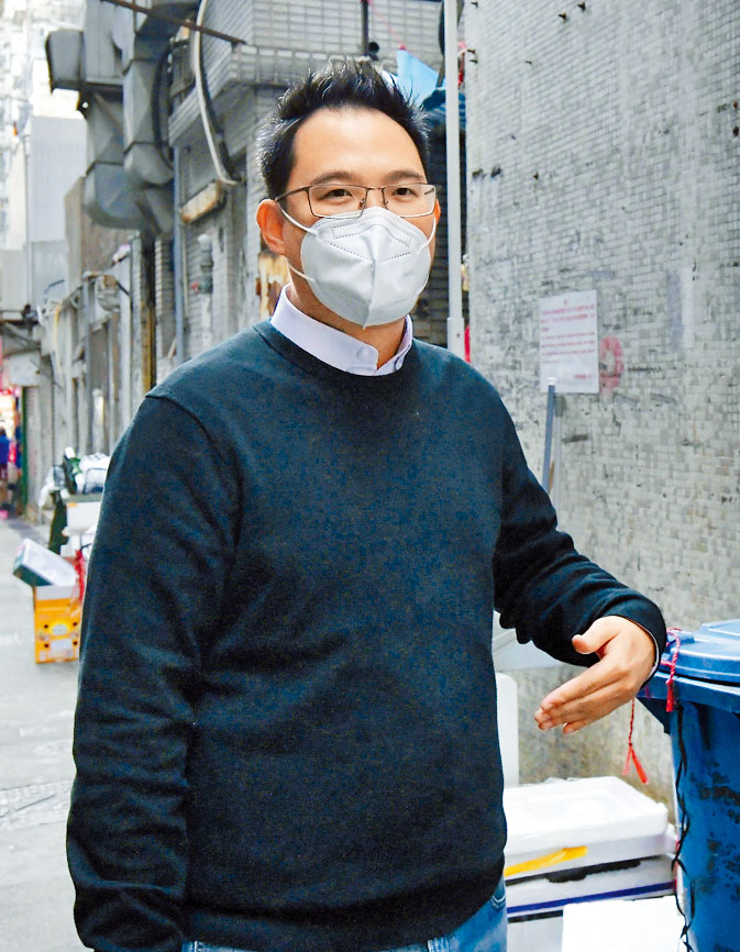 就简约公屋选址启德争议，九龙中立法会议员杨永杰（图）获房屋局局长何永贤约谈。