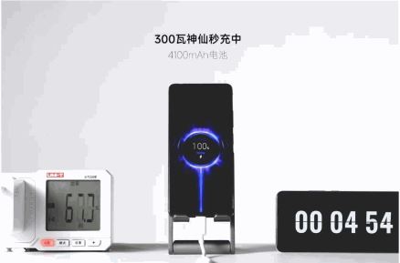 红米300W极速5分钟充满电，10大快充手机逐一数