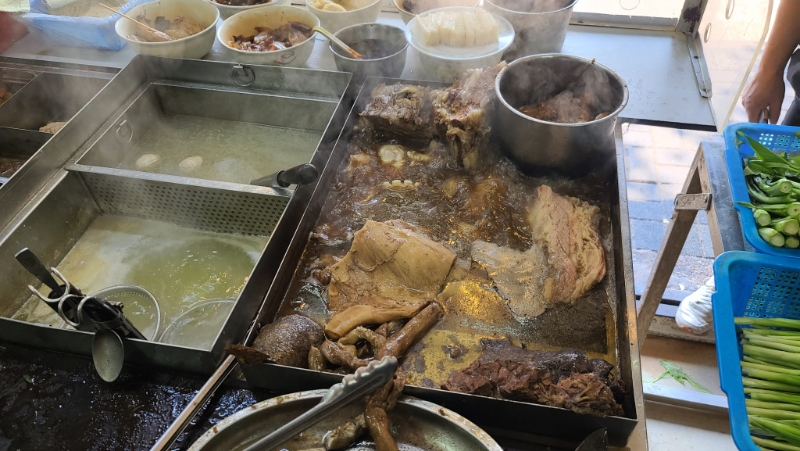小店的招牌牛杂。