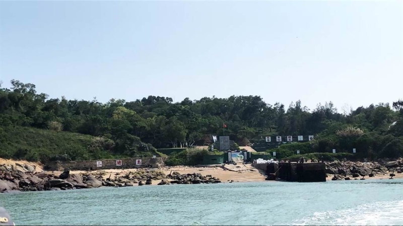 二膽上兵獲救，他因體力不支從海上打電話向大陸海警求援 。(中時資料庫)