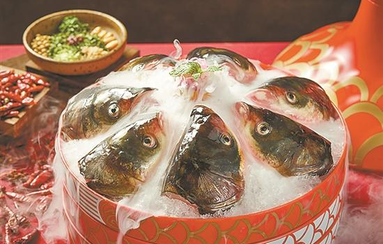 顺德鱼头火锅 “川粤”新味蕾