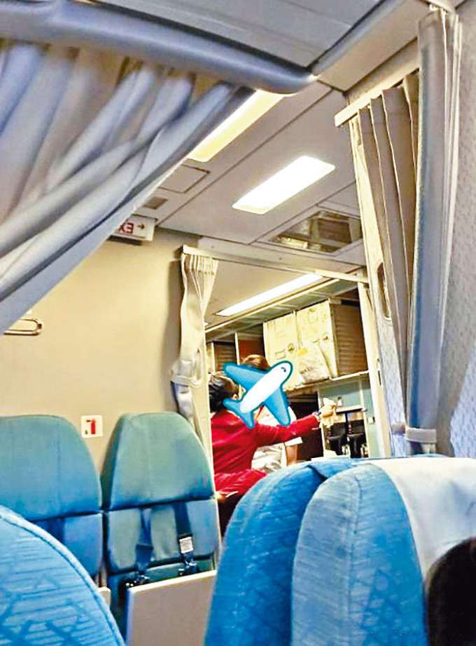 空姐 空姐