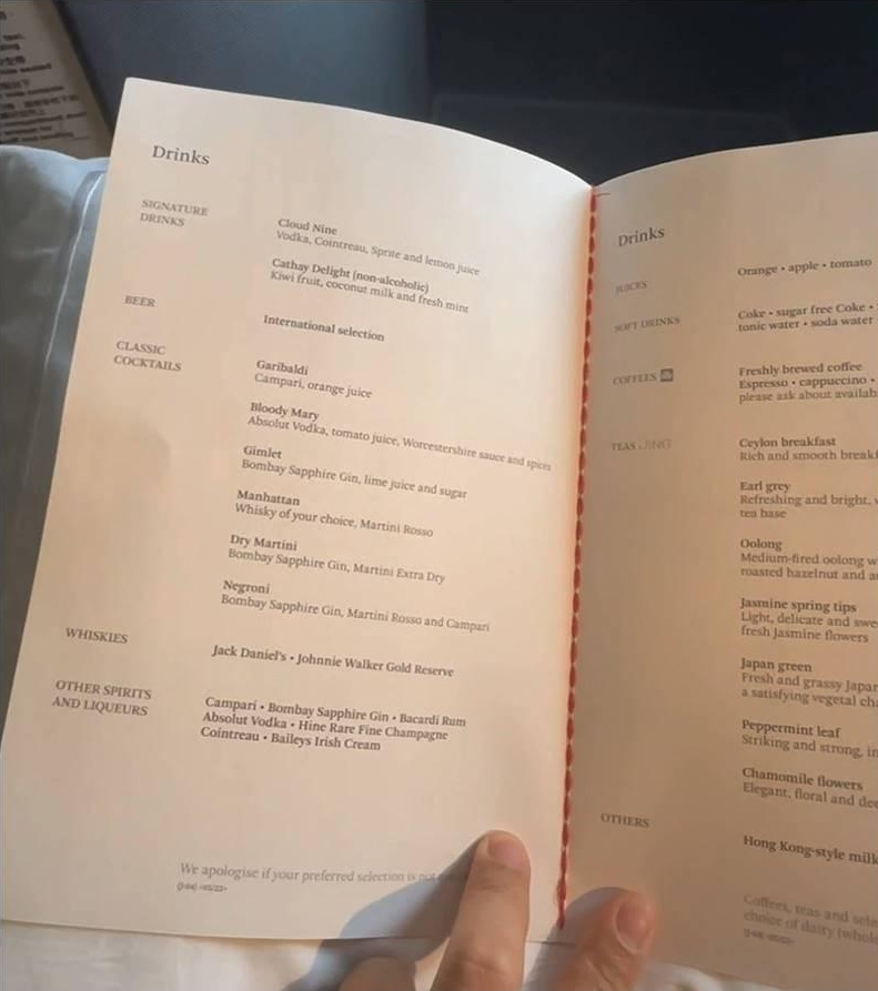 国泰航空的酒水单没有中文翻译. 国泰航空的酒水单没有中文翻译.