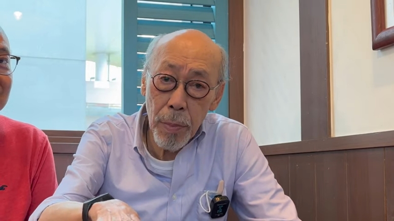 冯淬帆近照