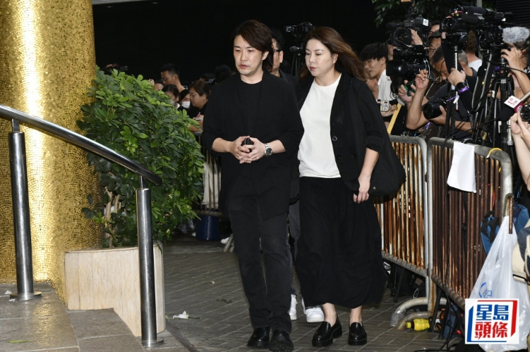 ​李玟CoCo丧礼｜张崇德忆与李玟往事，赞为人谦虚：她对所有人都很好