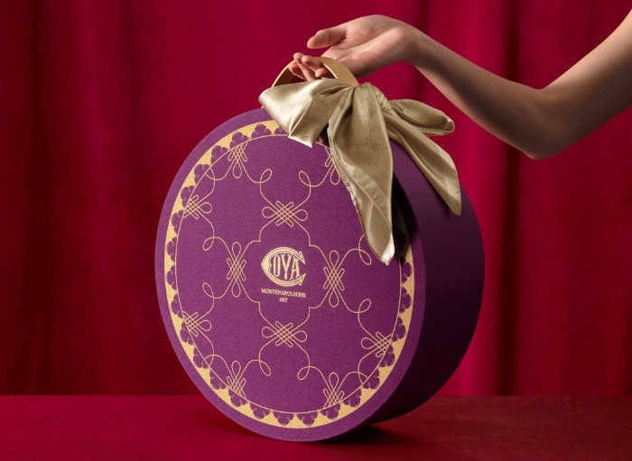 The Luxe Mooncake Giftbox 瑰丽月饼礼盒 The Luxe Mooncake Giftbox 瑰丽月饼礼盒
