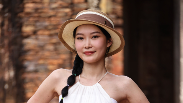 香港小姐2023丨8号姜依宁属学霸一族，选美为一事压力爆表