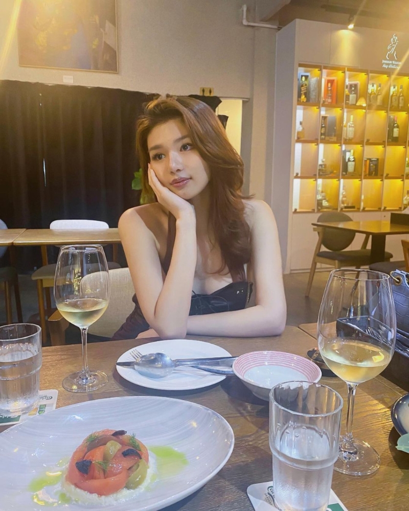 9号佳丽潘明璇