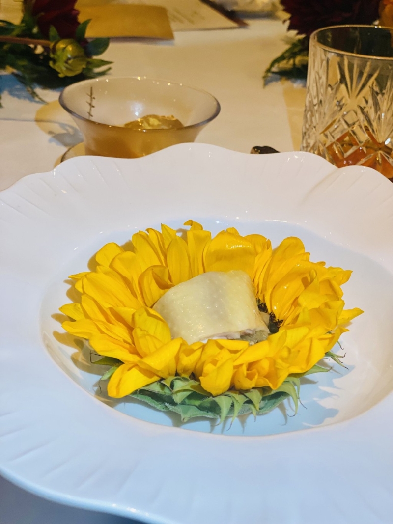 姜蓉真味葵香鸡配薑葱VSOP特调鸡尾酒 姜蓉真味葵香鸡配薑葱VSOP特调鸡尾酒