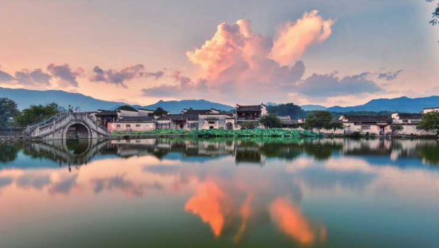 港人十一去哪玩？去黄山品山水人文之美