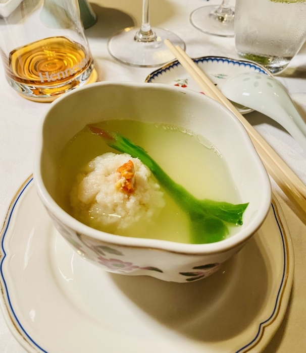 鳕鱼蟹肉狮子头 鳕鱼蟹肉狮子头