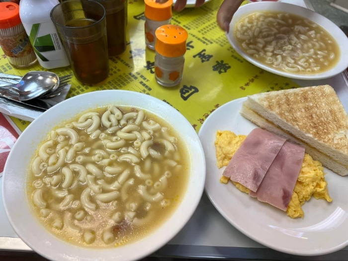 光荣冰室(九龙湾店) 光荣冰室(九龙湾店)