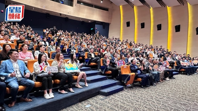 ▲科技园与高才通人才服务协会合办招聘会。 ▲科技园与高才通人才服务协会合办招聘会。
