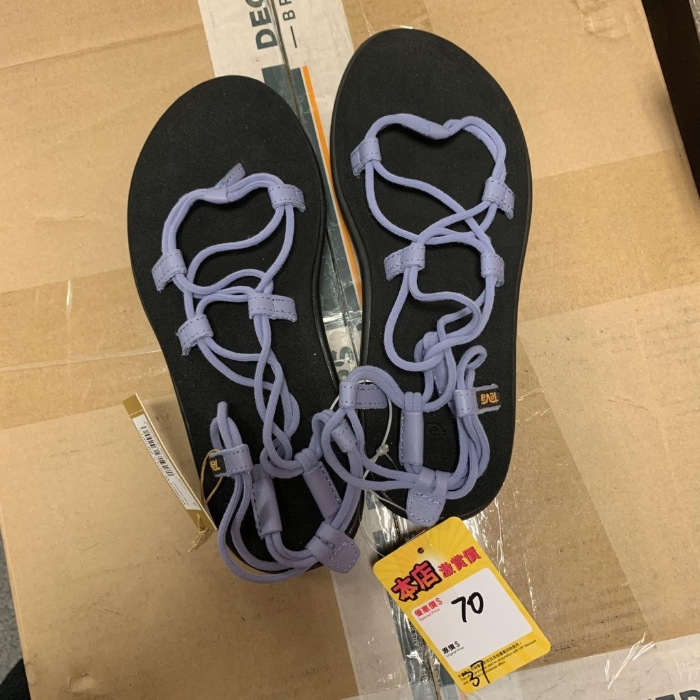 凉鞋 凉鞋