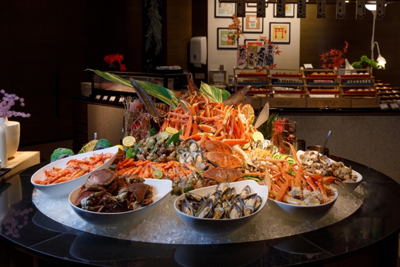 香港海洋公园万豪酒店海湾餐厅自助餐买一送一!(图片来源:kkday) 香港海洋公园万豪酒店海湾餐厅自助餐买一送一!(图片来源:kkday)