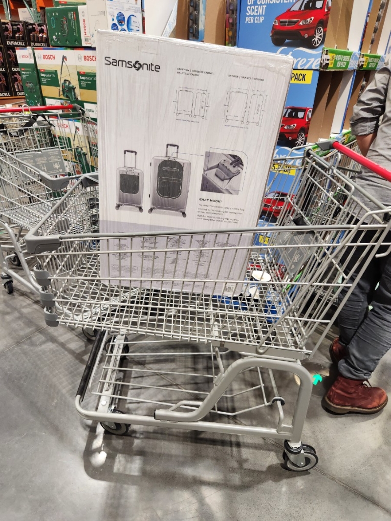 20吋及27吋新秀丽(Samsonite)旅行套装。资料图片 20吋及27吋新秀丽(Samsonite)旅行套装。资料图片