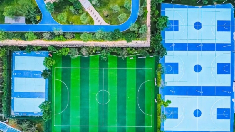 香港城市大学(东莞)规划为两期,总用地面积约34.9万平方米。 香港城市大学(东莞)规划为两期,总用地面积约34.9万平方米。