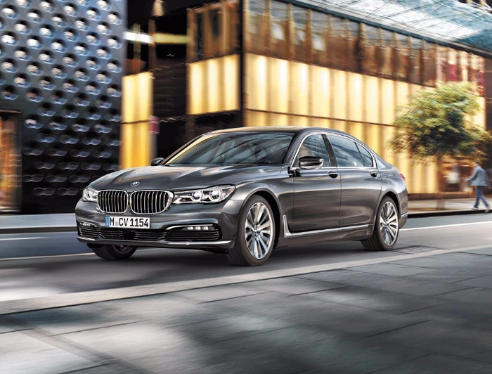 图为全新BMW大7系列房车旗舰版资料照。 图为全新BMW大7系列房车旗舰版资料照。