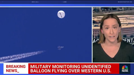 美国全国广播公司(NBC)报道“美在该国西部上空监测到一不明高空气球”视频截图,其中使用了去年中美“气球事件”的相关图片 美国全国广播公司(NBC)报道“美在该国西部上空监测到一不明高空气球”视频截图,其中使用了去年中美“气球事件”的相关图片