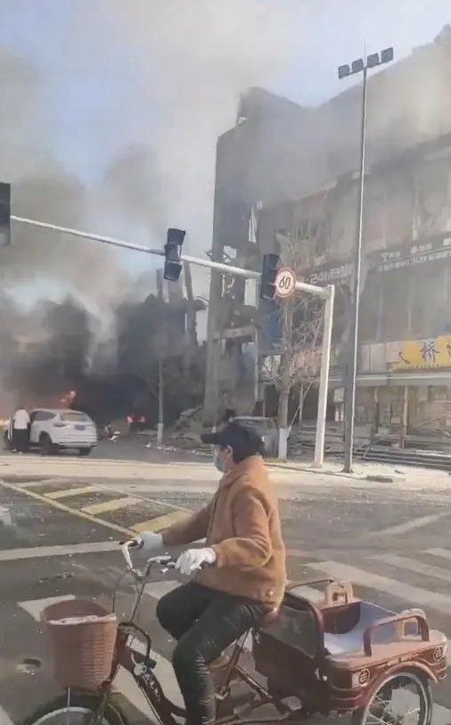 爆炸后照片 爆炸后照片