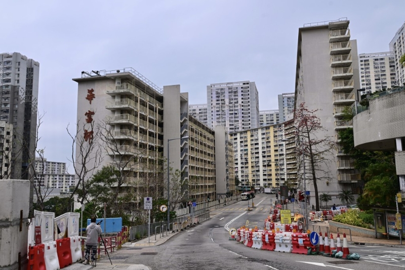 房委会宣布华富邨重建计划。 房委会宣布华富邨重建计划。