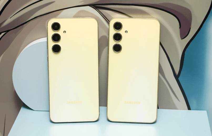 Galaxy A55 5G(左)及A35 5G(右) Galaxy A55 5G(左)及A35 5G(右)