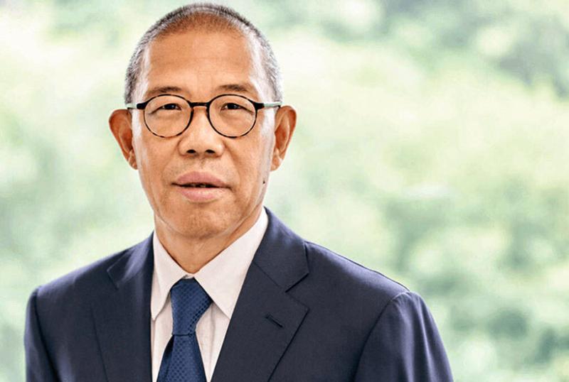 中国首富:农夫山泉董事长钟睒睒,623亿美元 中国首富:农夫山泉董事长钟睒睒,623亿美元