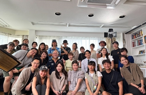 团队充分把握日本母公司的优势，成功在本地旅行社市场脱颖而出。
