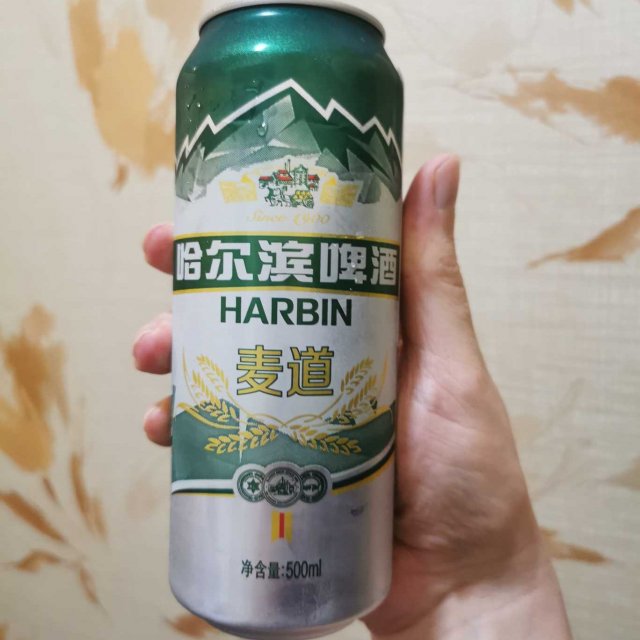 哈尔滨 HARBIN 麦道啤酒 哈尔滨 HARBIN 麦道啤酒