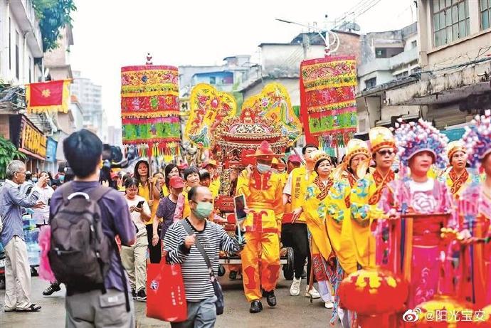 “妈祖出巡”环节的巡游路线约2.2公里 “妈祖出巡”环节的巡游路线约2.2公里