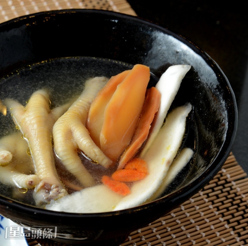 螺片淮山杞子鸡脚汤 螺片淮山杞子鸡脚汤