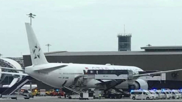 新加坡航空客机遇乱流 新加坡航空客机遇乱流