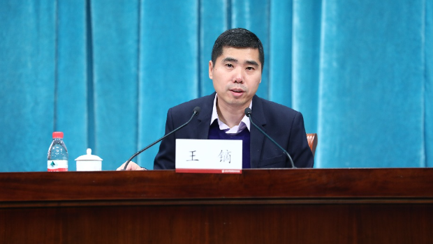 王镝是中东问题专家。 王镝是中东问题专家。
