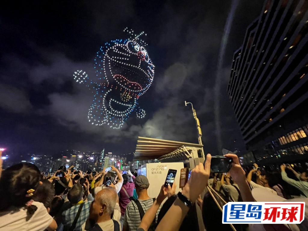 多啦A梦无人机表演现场直击! 多啦A梦无人机表演现场直击!