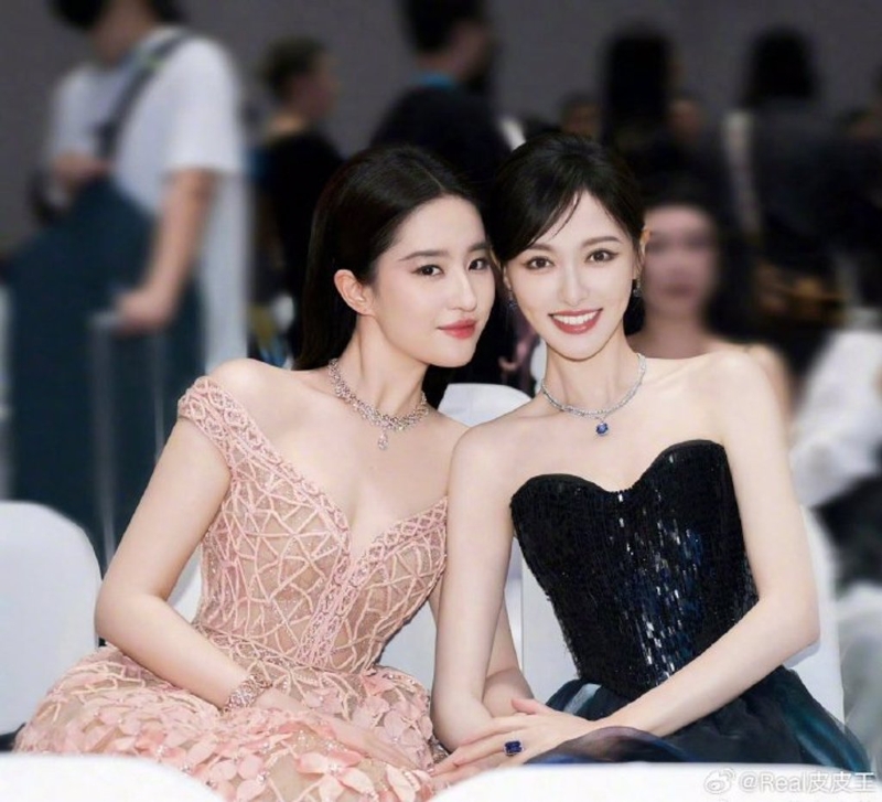 刘亦菲与唐嫣 刘亦菲与唐嫣