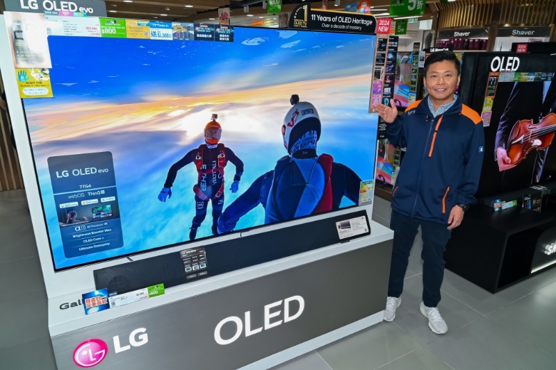 丰泽Customer Supervior Gary Tang指出,挑选电视尺寸主要考虑两大因素,一是观看距离,二是电视画质。 丰泽Customer Supervior Gary Tang指出,挑选电视尺寸主要考虑两大因素,一是观看距离,二是电视画质。