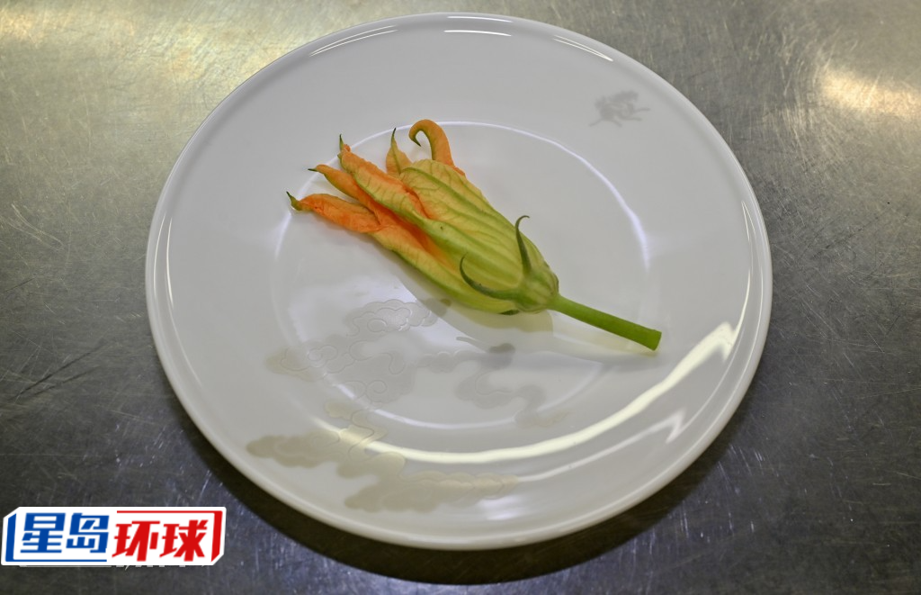 青瓜花颜色漂亮。 青瓜花颜色漂亮。