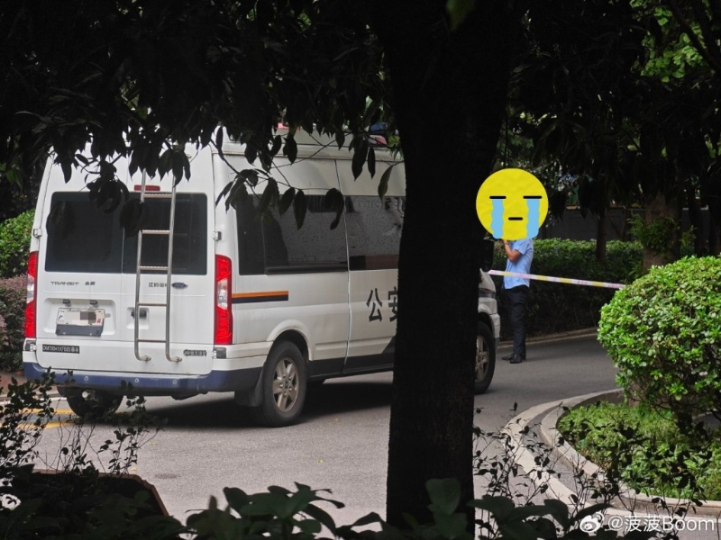 警车 警车