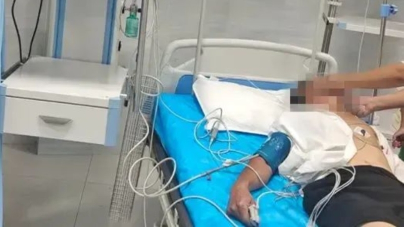 云南男子第三次食中药附子中毒后，反应强烈险死。 影片截图