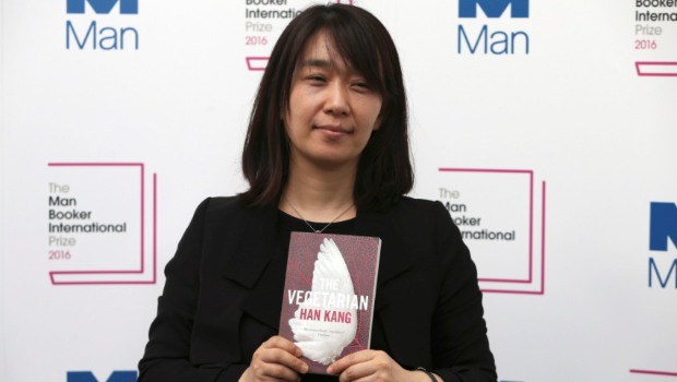 h韩国女作家韩江获2024诺贝尔文学奖。路透社 h韩国女作家韩江获2024诺贝尔文学奖。路透社
