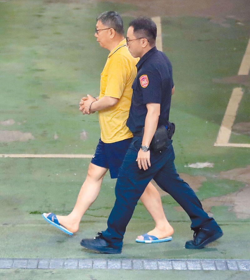 民众党主席柯文哲被羁押将近2个月。 民众党主席柯文哲被羁押将近2个月。