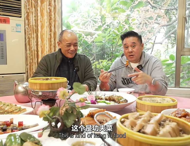 佛山老字号美食2024|1. 大板桥农庄 麦长青早前在小红书推介大板桥农庄均安蒸猪。(图片来源:麦长青(麦包.非凡哥)@小红书) 佛山老字号美食2024|1. 大板桥农庄 麦长青早前在小红书推介大板桥农庄均安蒸猪。(图片来源:麦长青(麦包.非凡哥)@小红书)