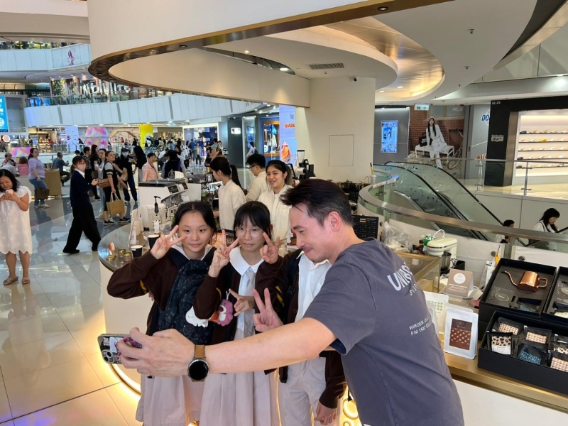精品咖啡店“Blooms Coffee”由艺人陈豪创立(图片来源:Facebook@Blooms Coffee)