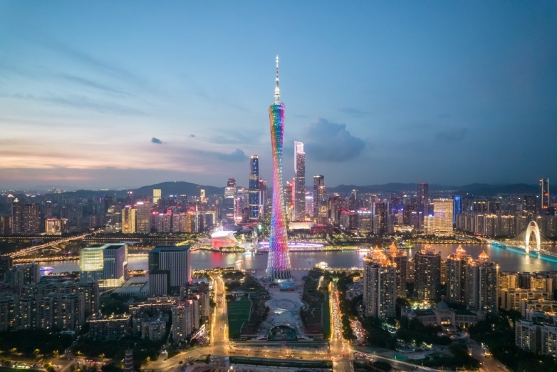 大湾区9个市新盘去年以广州销售成绩最理想,共售出逾7万伙。 大湾区9个市新盘去年以广州销售成绩最理想,共售出逾7万伙。