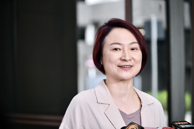 全国人大常委李慧琼倡特区政府考虑在举办个别贺岁节目的日子，延长关口开放时间。资料图片