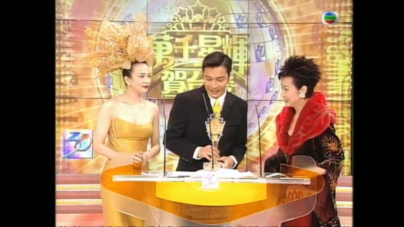 罗嘉良凭《难兄难弟》获封视帝。 罗嘉良凭《难兄难弟》获封视帝。