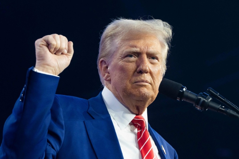 特朗普（Donald Trump）今日正式第二度就任美国总统，外界关注其对中美关系及股市走势影响。