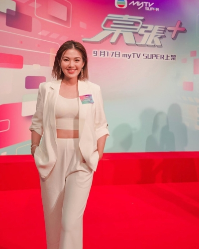 梁丽翘已加入《东张西望》13年,成为元祖级女神。 梁丽翘已加入《东张西望》13年,成为元祖级女神。